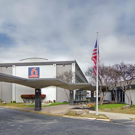 Motel 6 Mesquite, Tx Town East Kültér fotó